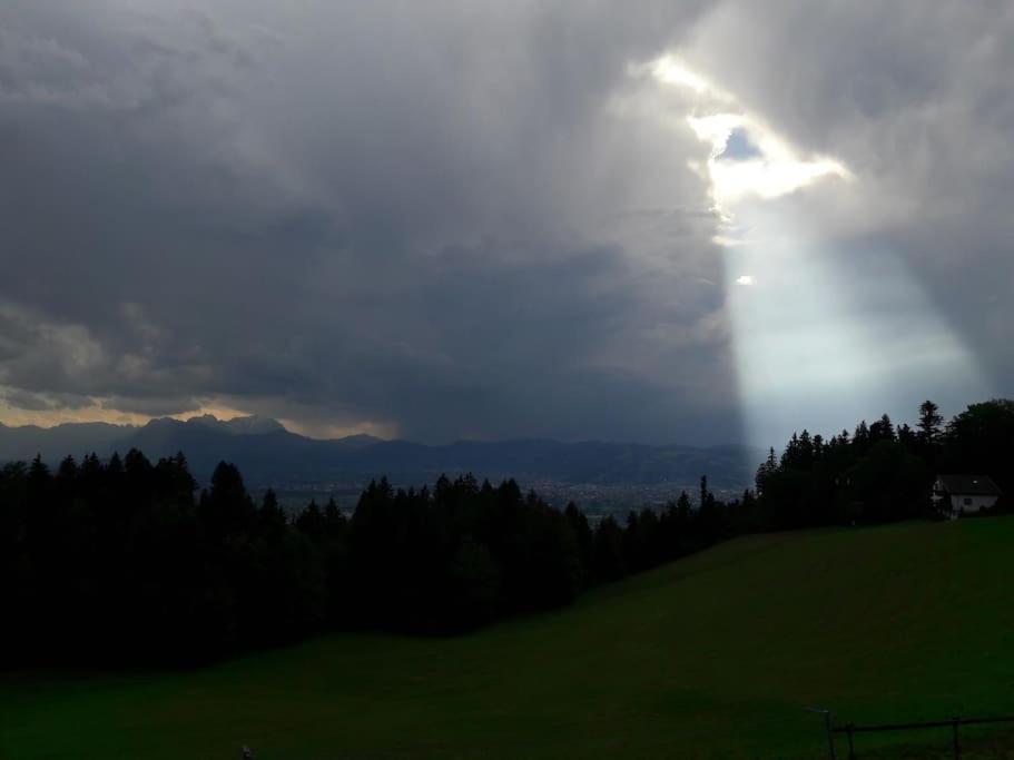 Grosszuegige Ferienwohnung Am Skigebiet Boedele Mit Rheintalblick Dornbirn Extérieur photo